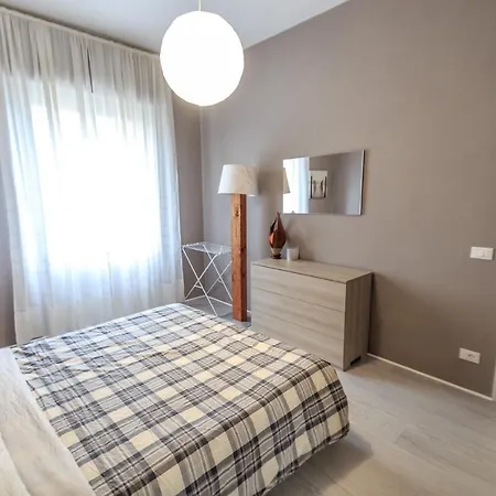 Apartment Finemente Ristrutturato *